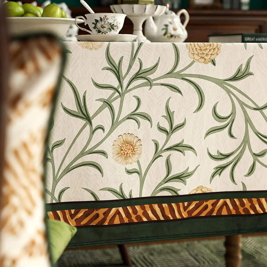 Forro de Mesa Retangular Impermeável com Margaridas - Casa Elège