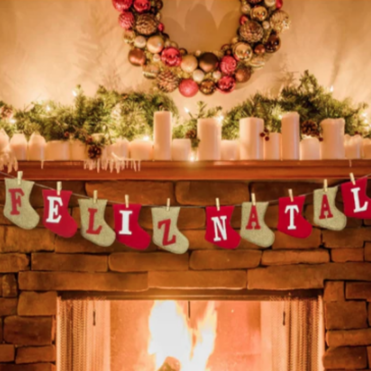 Varal Decorativo de Natal em Tecido com Botas de Natal Artesanais - Casa Elège