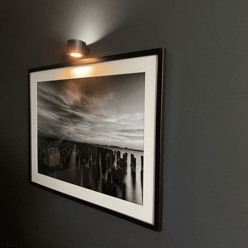 Arandela de Parede LED Bifocal Recarregável Compacta - Casa Elège