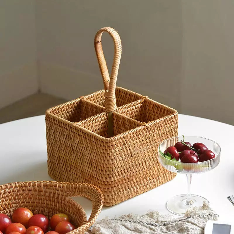 Cesta de Armazenamento Rústica em Vime Rattan Feita à Mão - Casa Elège