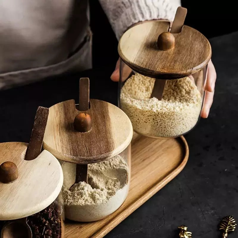 Conjunto de Potes de Vidro com Tampa de Madeira e Colher - Casa Elège