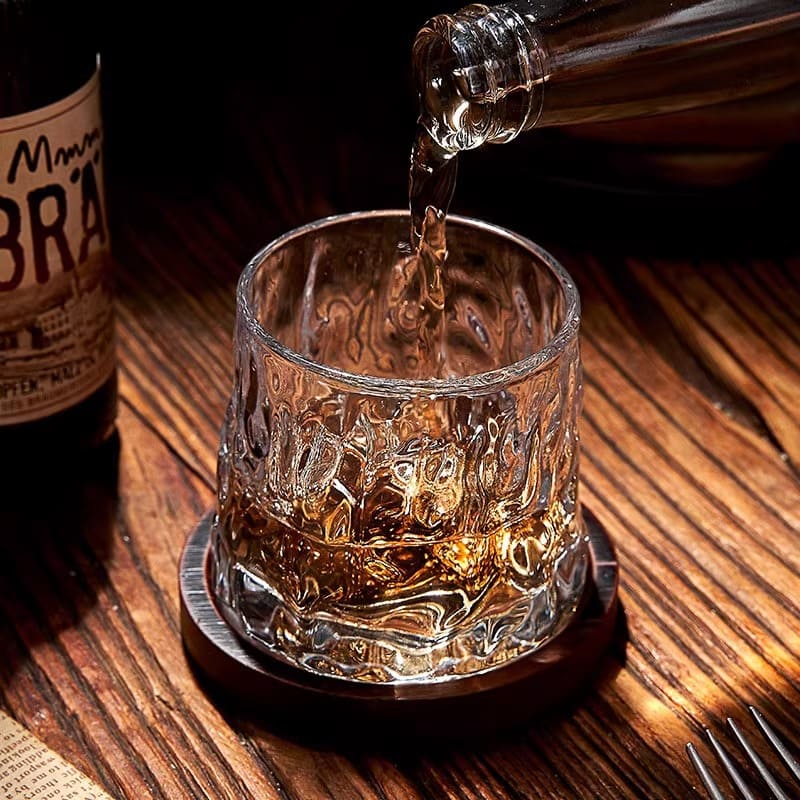 Copo de Whisky em Cristal com Base Rotativa em Madeira - Casa Elège