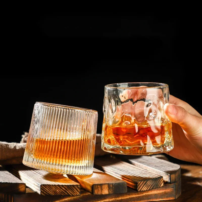Copo de Whisky em Cristal com Base Rotativa em Madeira - Casa Elège