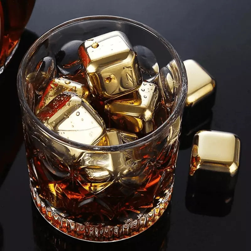 Cubos De Gelo Em Aço Inox Dourado Com Pegador Elegante - Casa Elège