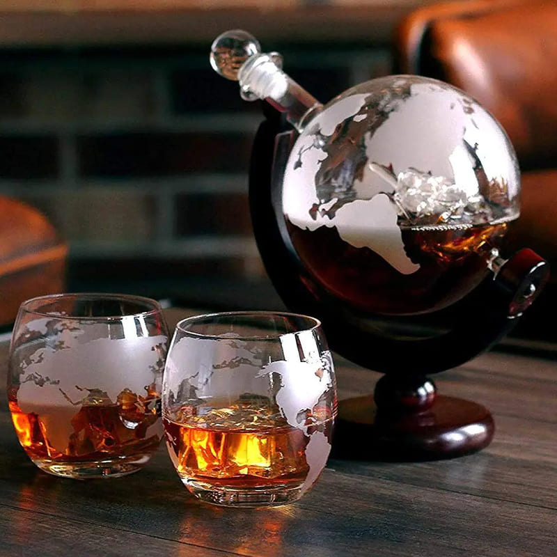 Decanter de Whisky em Vidro Globo com Navio - Kit Decanter + 2 Copos | 27% OFF Casa Elège