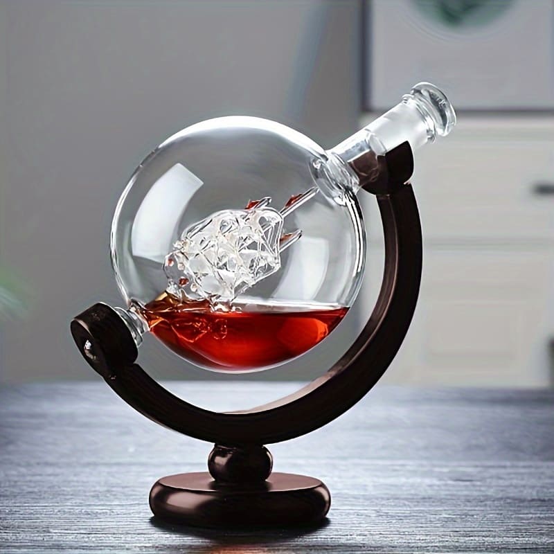 Decanter de Whisky em Vidro Globo com Navio - Casa Elège