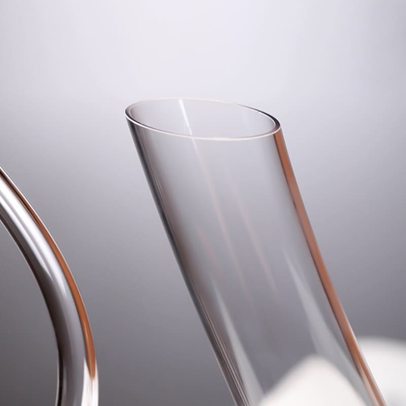 Decanter de Vinho em Vidro Formato Cisne 1500ml Sofisticado - Casa Elège