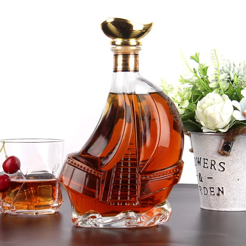 Decanter de Vidro Formato Caravela Para Vinho e Whisky - Vidro 700ml Casa Elège