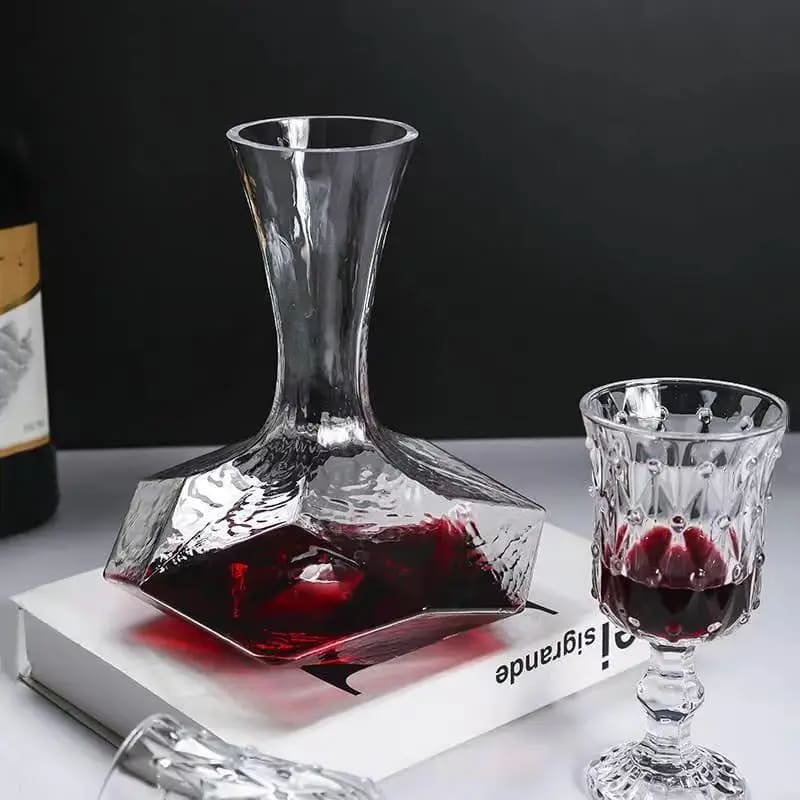 Decanter de Vidro Irregular Moderno para Vinho e Whisky - Casa Elège