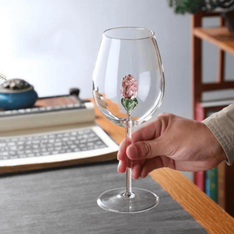 Decanter de Vidro Pirâmide para Vinho e Whisky 750ml - Taça Vinho Rosa 550ml Casa Elège