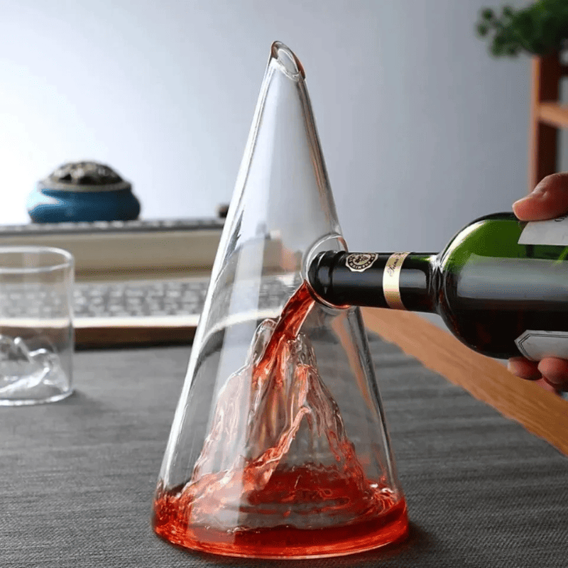 Decanter de Vidro Pirâmide para Vinho e Whisky 750ml - Casa Elège