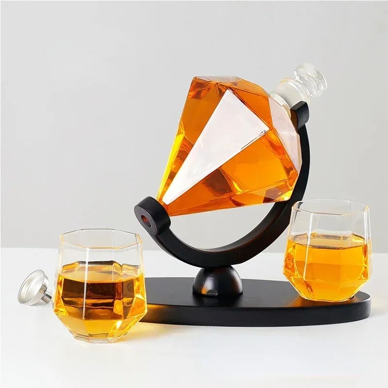 Decanter de Vidro Formato Diamante para Vinho e Whisky - Conjunto Decanter + 2 Copos + Base Casa Elège