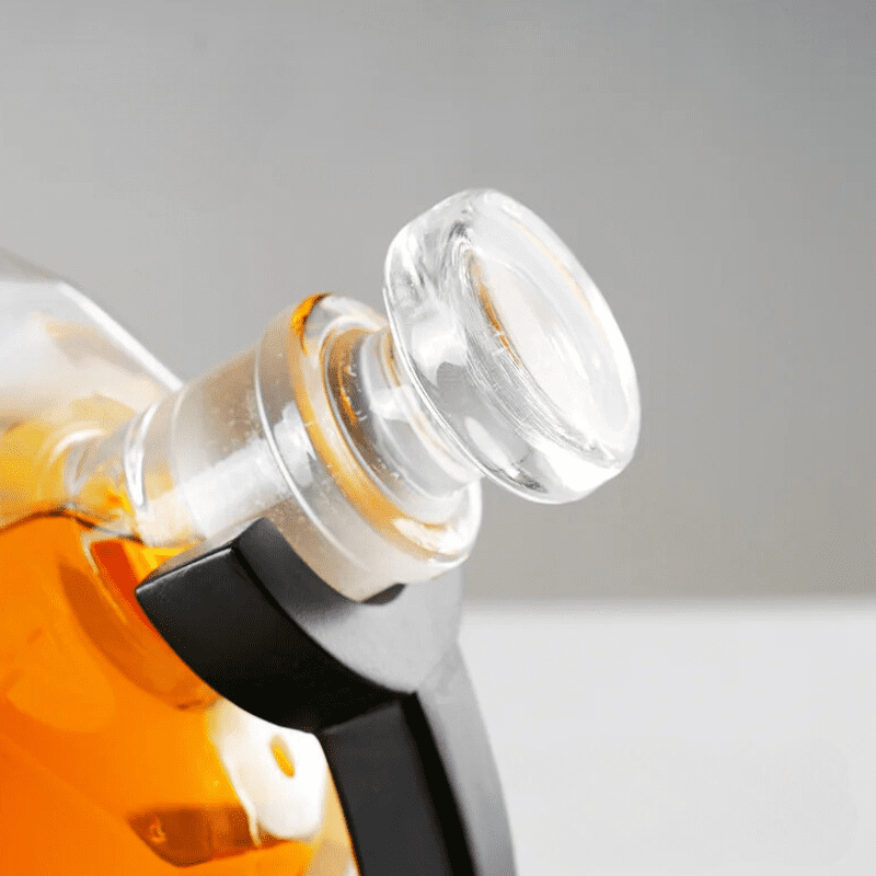 Decanter de Vidro Formato Diamante para Vinho e Whisky - Casa Elège
