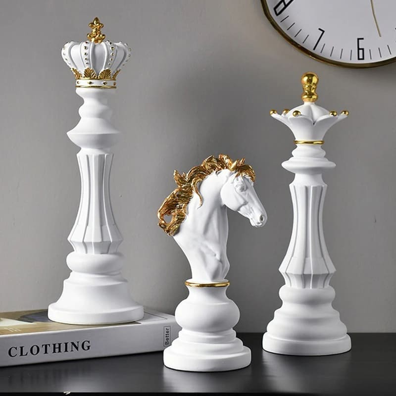 Estátua De Resina Peças De Xadrez Moderna Para Mesa - Casa Elège
