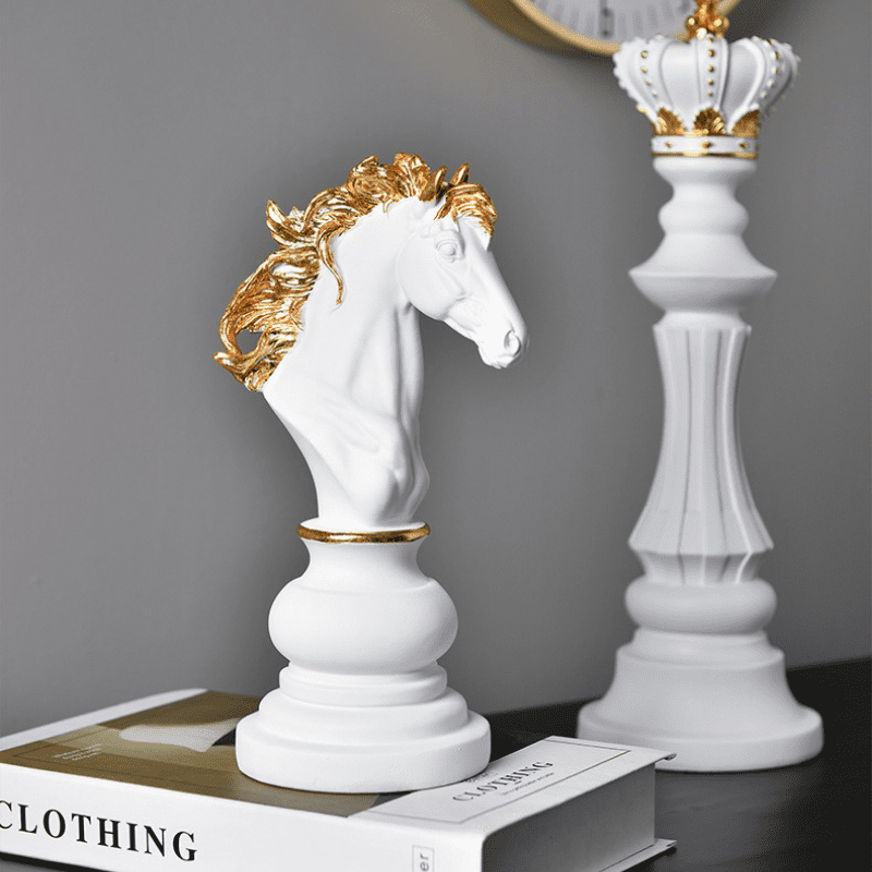Estátua De Resina Peças De Xadrez Moderna Para Mesa - Casa Elège
