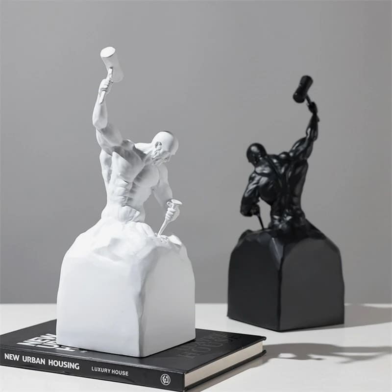 Escultura Em Resina Homem Esculpindo Minimalista Para Sala - Casa Elège