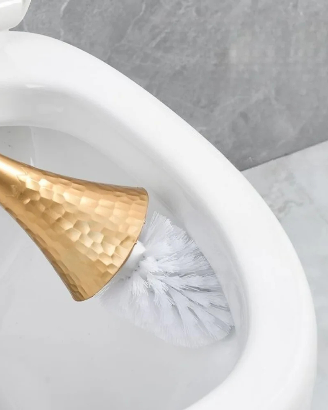 Escova de Vaso Sanitário com Suporte Dourado ou Prata - Casa Elège