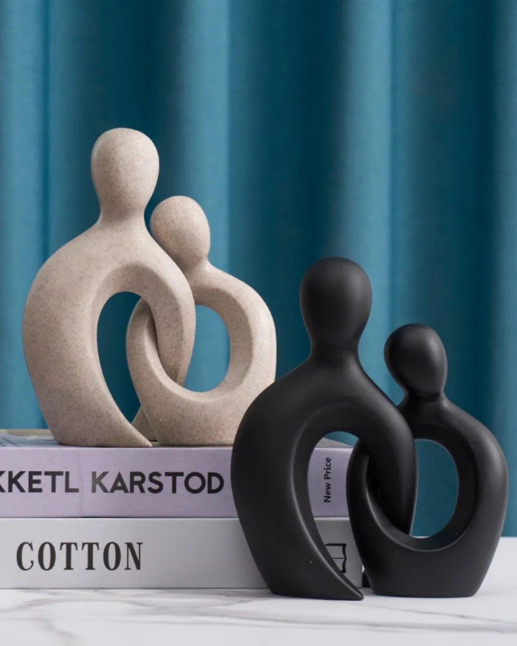 Escultura De Casal Em Resina Estilo Nórdico Moderna Compacta - Casa Elège