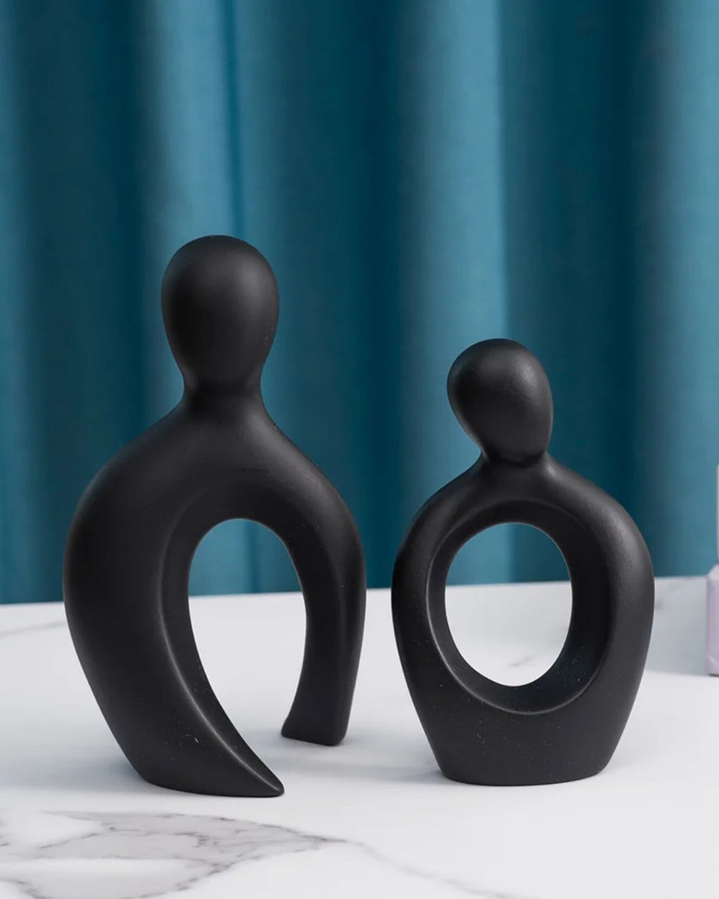 Escultura De Casal Em Resina Estilo Nórdico Moderna Compacta - Casa Elège