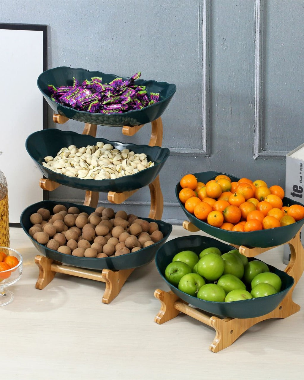 Fruteira 2 ou 3 Camadas em Bambu com Bandejas Plásticas - Casa Elège