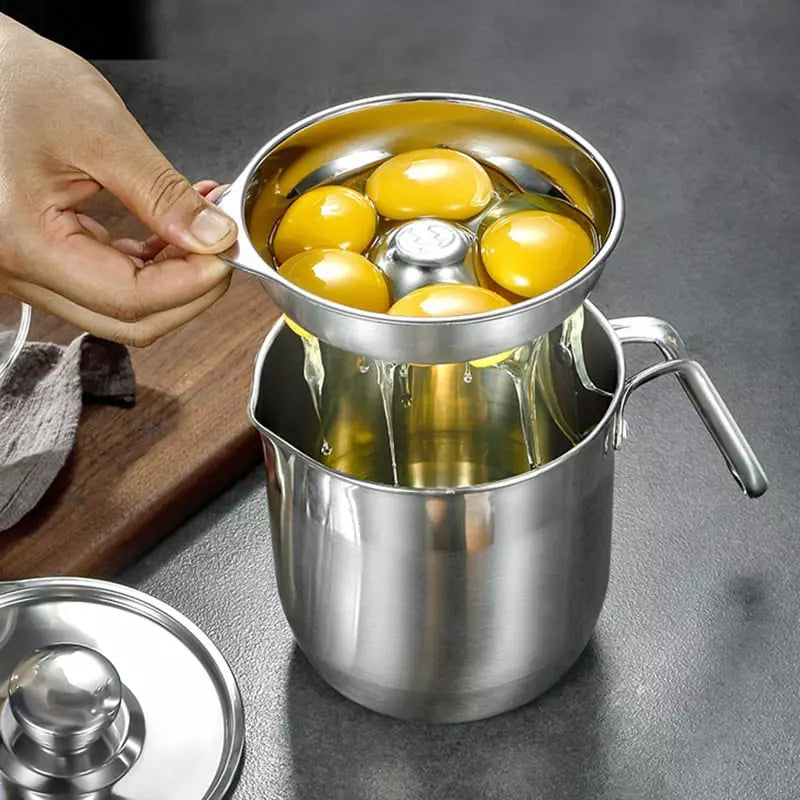 Jarra de Inox 1,5L com Separador de Gema e Tampa - Casa Elège