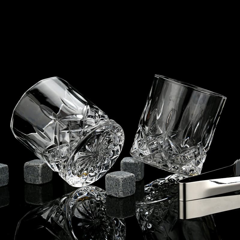 Kit Whisky com Copos e Cubos de Granito Reutilizáveis - Casa Elège