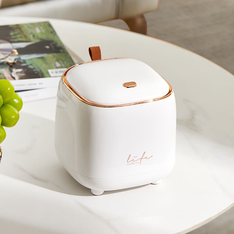 Lixeira de Mesa Decorativa em Metal Resistente Compacta - Branco Casa Elège