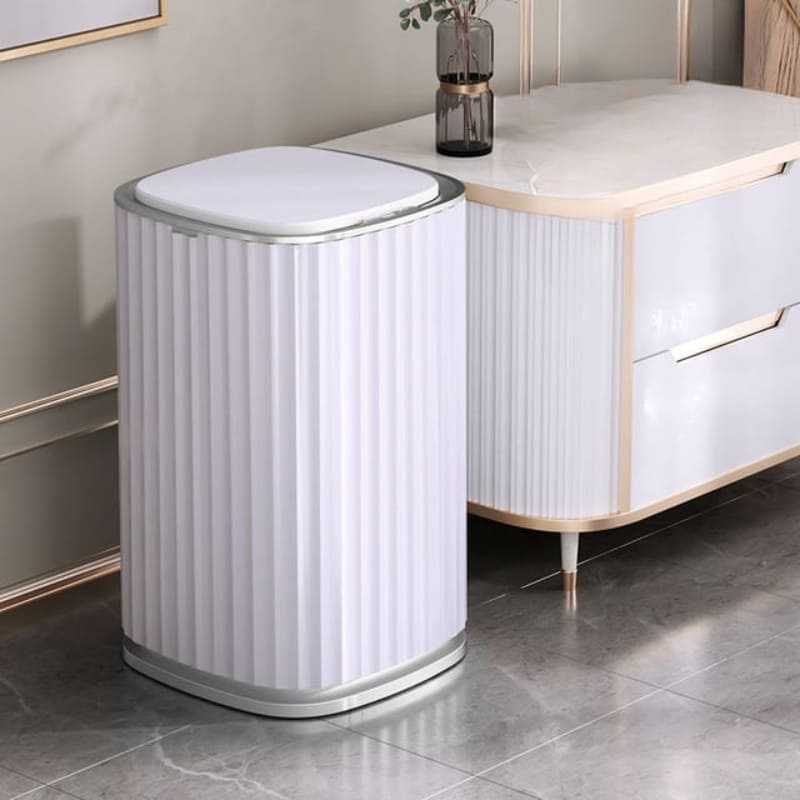Lixeira Automática com Sensor Inteligente para Banheiro - 15L Quadrada Cinza Casa Elège
