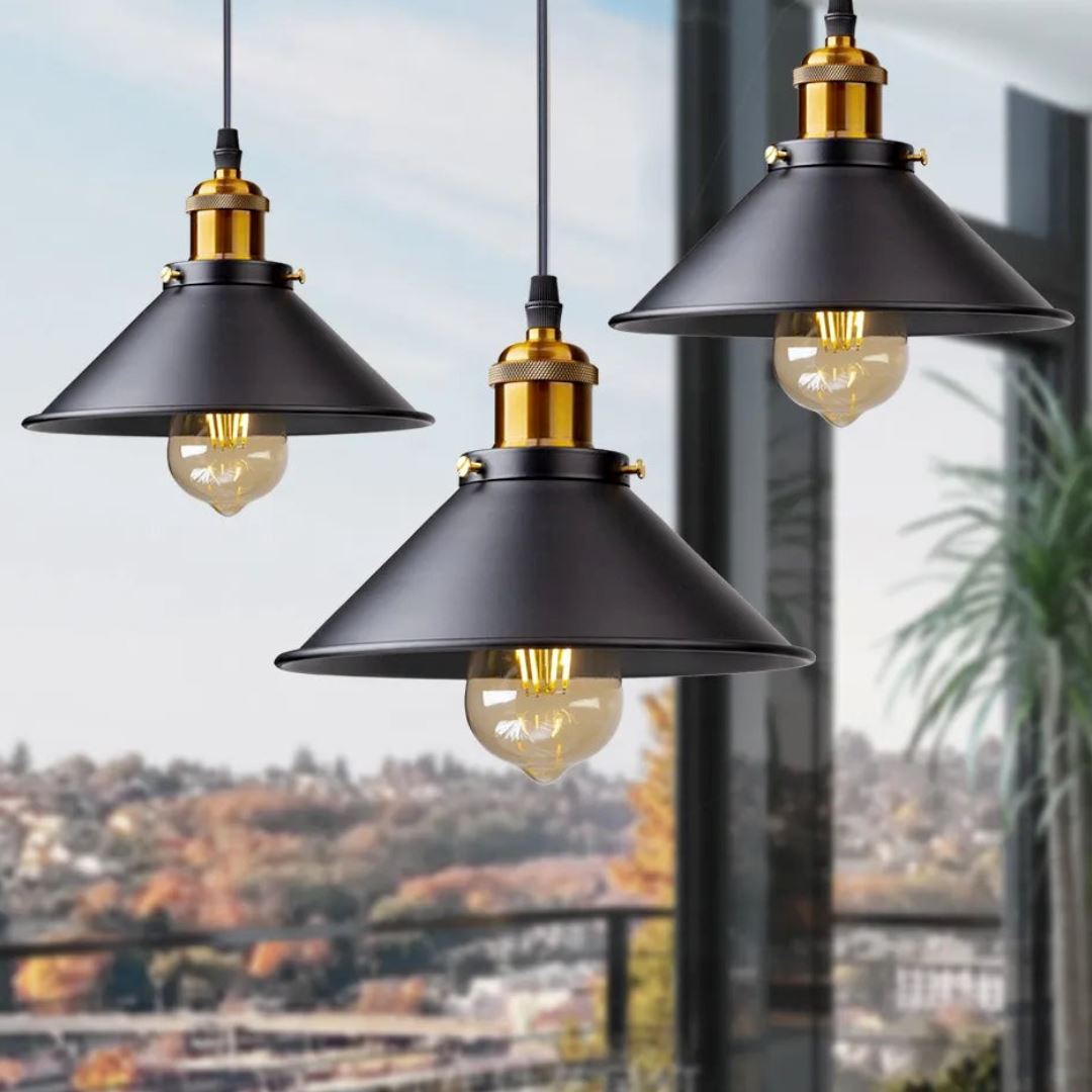 Luminária Pendente em Metal Vintage para Cozinha e Sala - Preto e Dourado 03 Unidades | 25% OFF Casa Elège