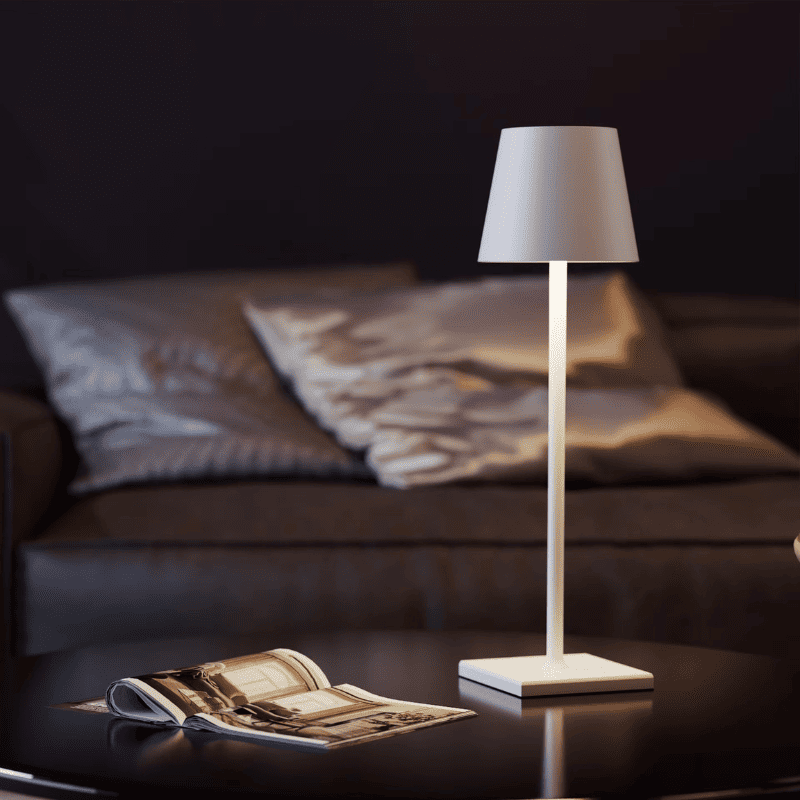 Luminária de Mesa LED Recarregável USB Minimalista Portátil - Casa Elège