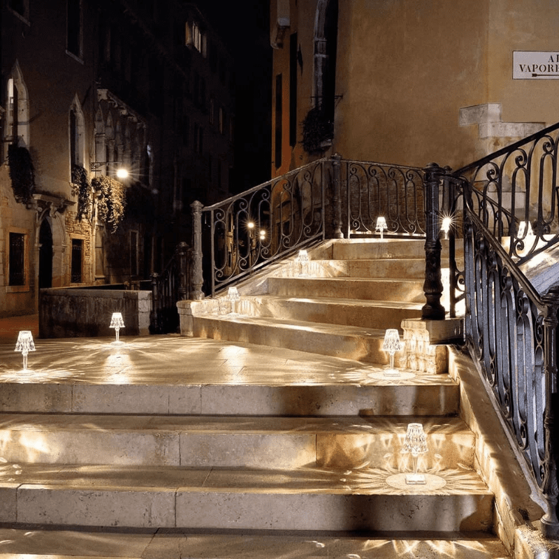 Luminária de Mesa LED Diamante Recarregável Sem Fio - Casa Elège