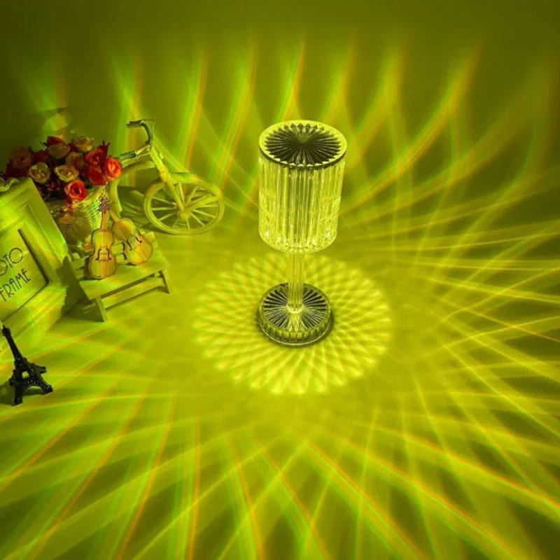 Luminária de Mesa LED Recarregável em Acrílico Sem Fio - Casa Elège
