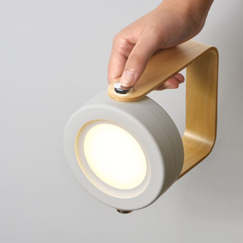 Luminária de Mesa LED com Alça Giro 360 Graus Ajustável - Casa Elège