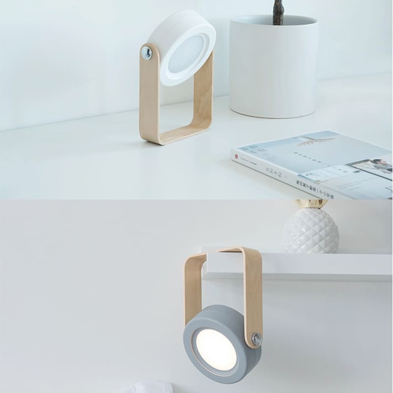 Luminária de Mesa LED com Alça Giro 360 Graus Ajustável - Casa Elège
