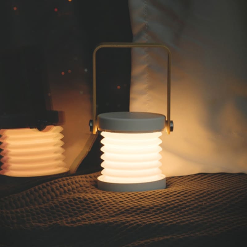 Luminária de Mesa LED com Alça Giro 360 Graus Ajustável - Casa Elège