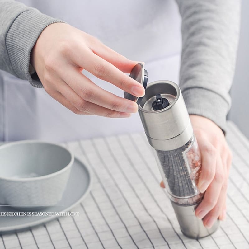 Moedor Manual de Inox 2 em 1 Para Pimenta e Temperos - Casa Elège