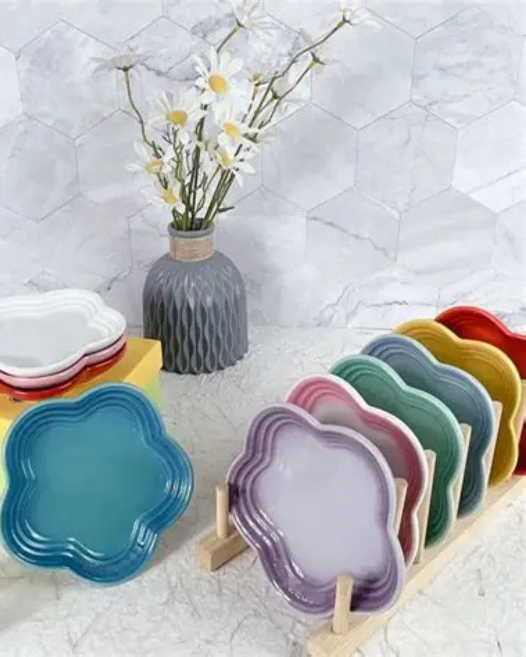 Prato Pequeno de Cerâmica Flor de Ameixa 14cm Francês - Casa Elège