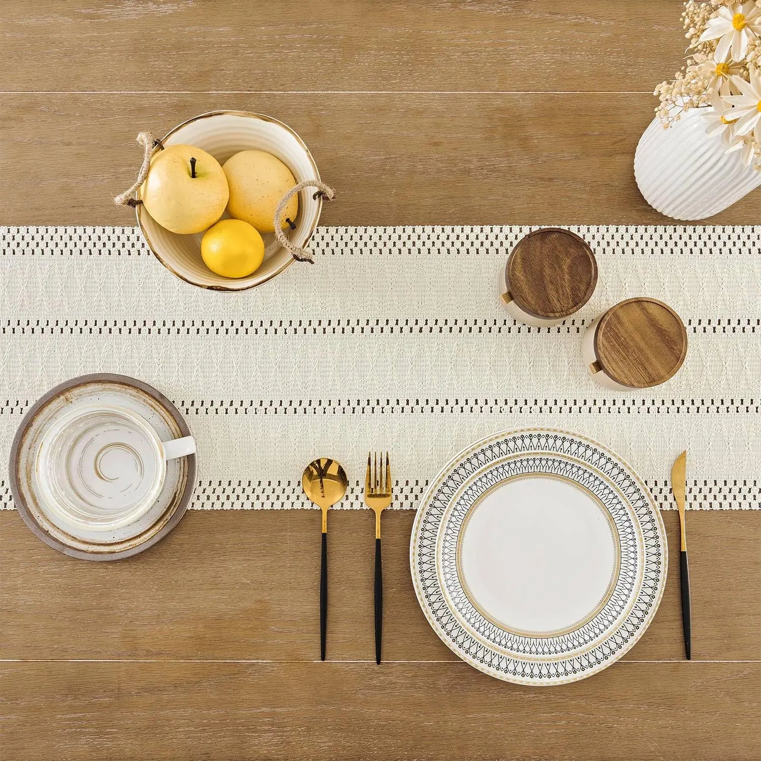 Caminho de Mesa Boho em Algodão e Poliéster Feito à Mão - Casa Elège