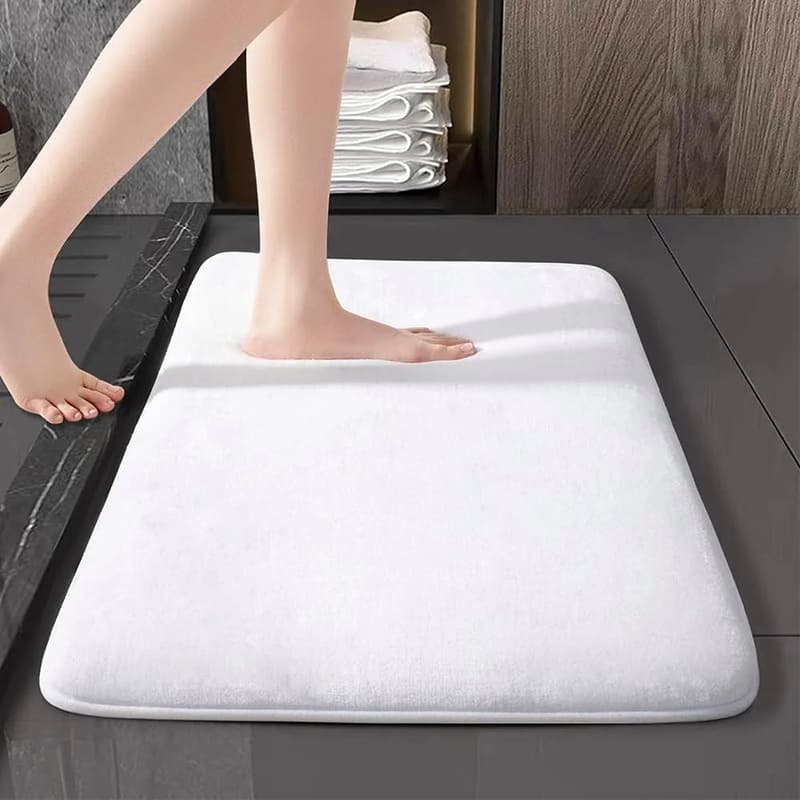 Tapete de Banheiro em Veludo Antiderrapante Absorvente - Branco Casa Elège