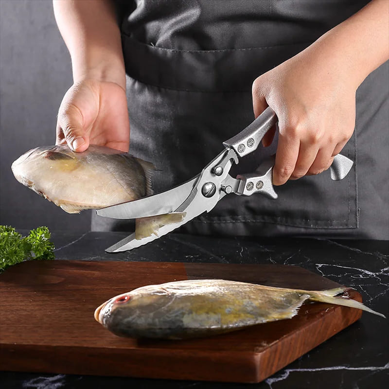 Tesoura de Cozinha em Aço Inox Multiuso com Trava Segura - Casa Elège