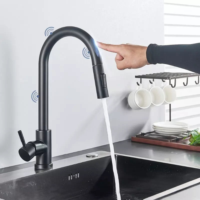 Torneira Gourmet com Sensor e Bica Retrátil 360 com Ducha - Casa Elège