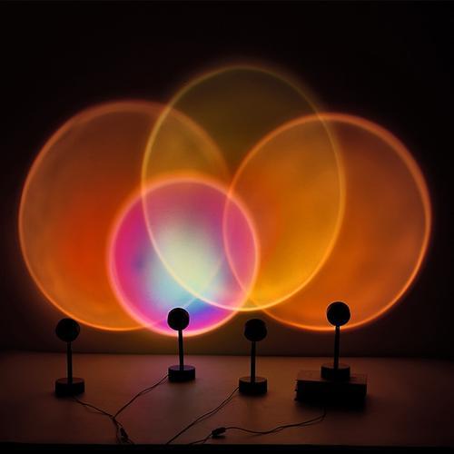Projetor De Luz LED 4 Em 1 Giratório 360 Graus Ambiente - Casa Elège
